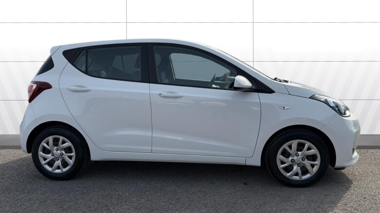 Hyundai i10 1.0 SE 5dr Petrol Hatchback
